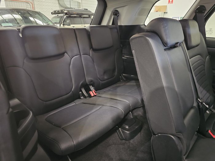 2025 Ford Everest Sport