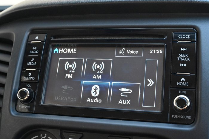 2019 Mitsubishi Triton GLX MR MY19 4x2 White