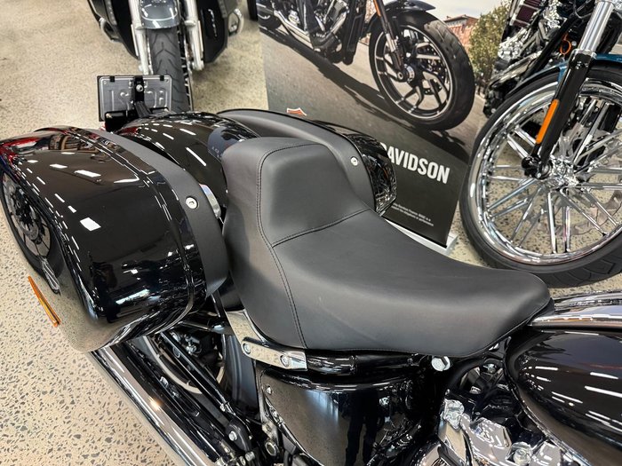 2025 Harley-Davidson Low Rider ST 117 (FXLRST) Softail Black