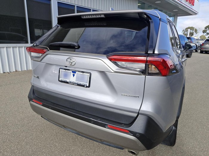 2022 Toyota RAV4 Cruiser