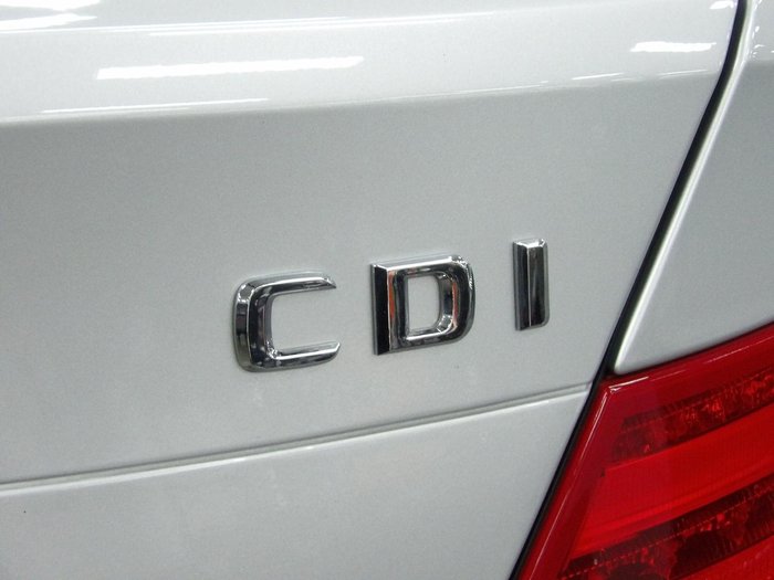 2012 Mercedes-Benz C-Class C200 CDI BlueEFFICIENCY Avantgarde