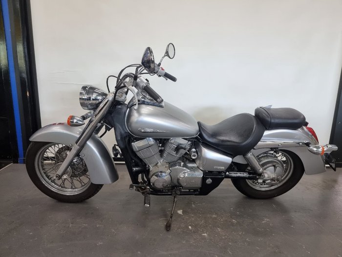 2012 Honda VT400 SILVER