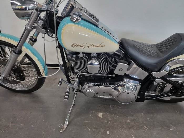 1996 Harley-davidson FXSTC SOFTAIL CUSTOM TURQUOISE BLUE