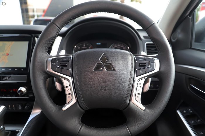 2022 Mitsubishi Pajero Sport GLS