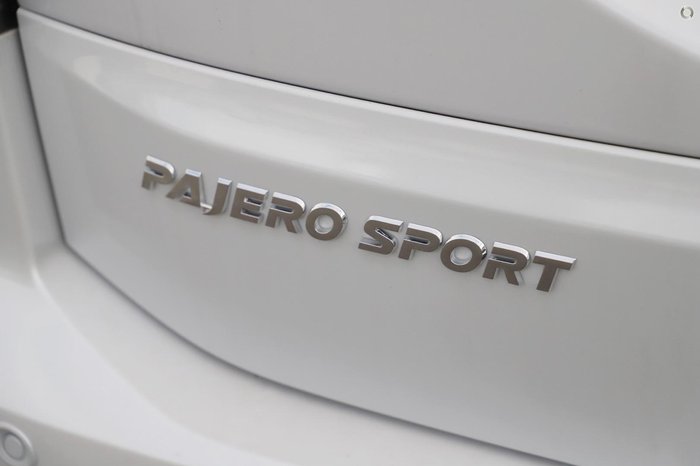 2022 Mitsubishi Pajero Sport GLS