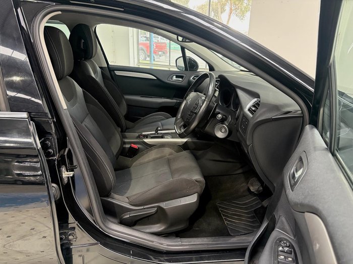 2013 Citroen C4 e-HDi Seduction B7 Noir Perla Nera