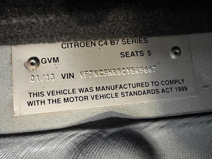 2013 Citroen C4 e-HDi Seduction B7 Noir Perla Nera