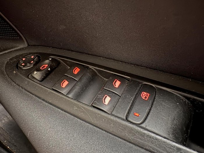 2013 Citroen C4 e-HDi Seduction B7 Noir Perla Nera