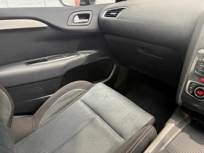 2013 Citroen C4 e-HDi Seduction B7 Noir Perla Nera