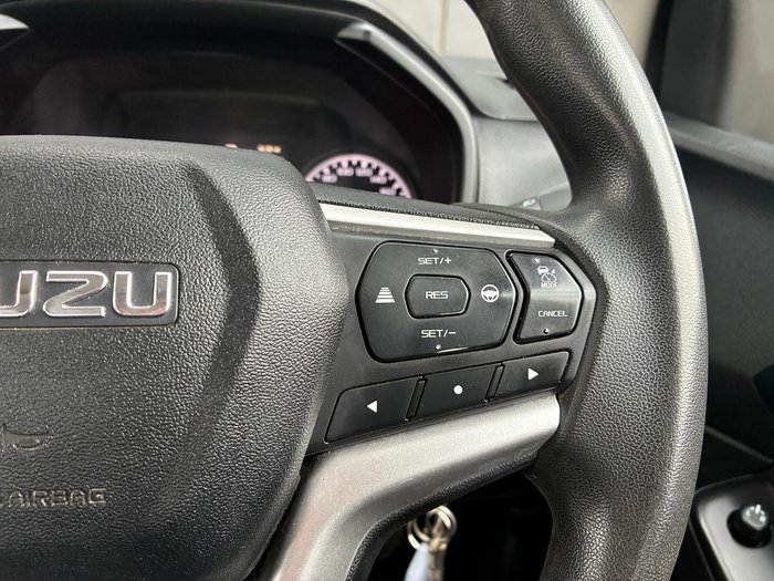 2023 Isuzu D-MAX SX