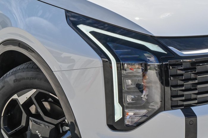2025 Kia Sportage SX