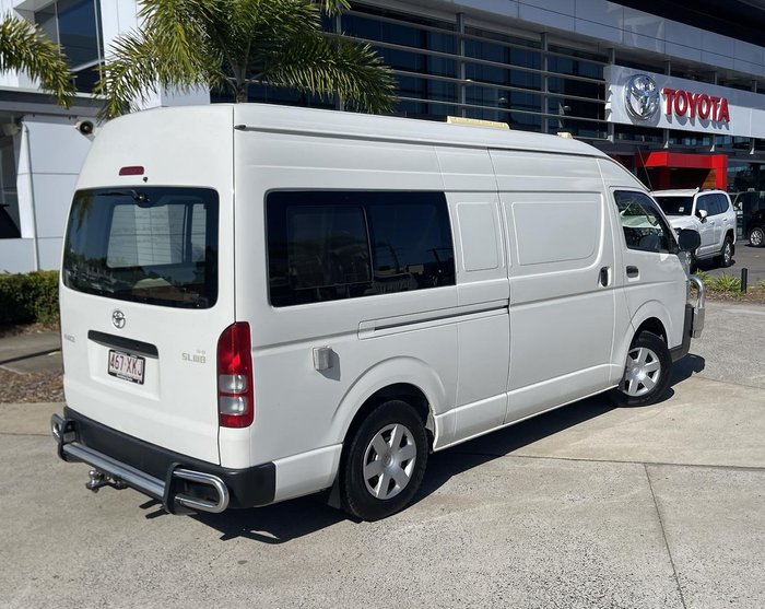 2017 Toyota Hiace