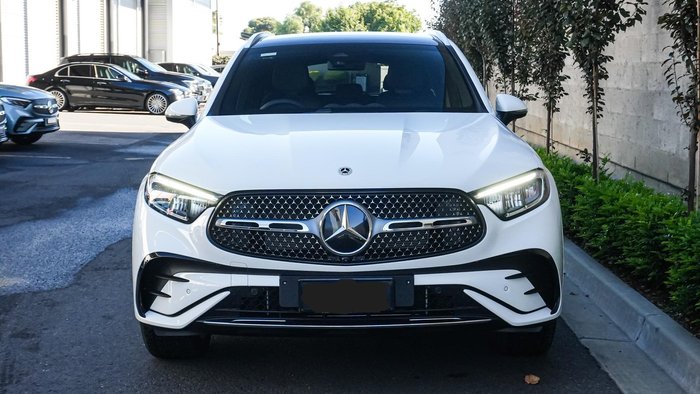 2025 Mercedes-Benz GLC-Class
