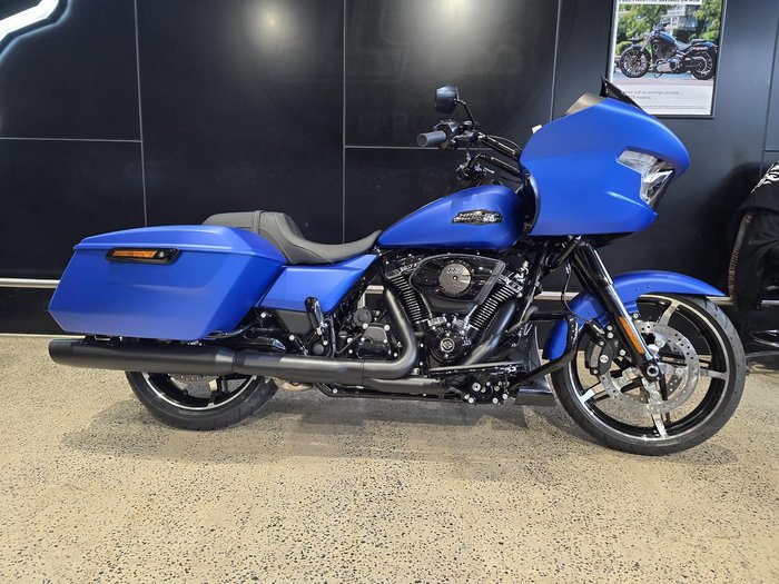 Harley-Davidson Road Glide 117 (FLTRX) Touring