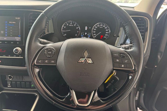 2021 Mitsubishi Outlander ES