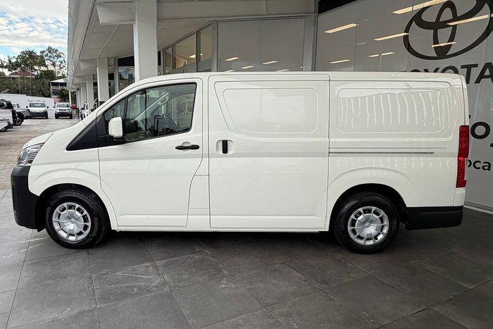 2019 Toyota Hiace