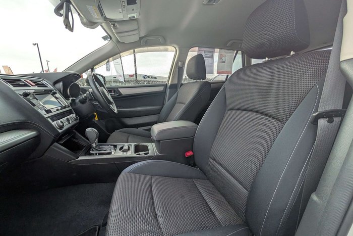 2019 Subaru Outback 2.5i
