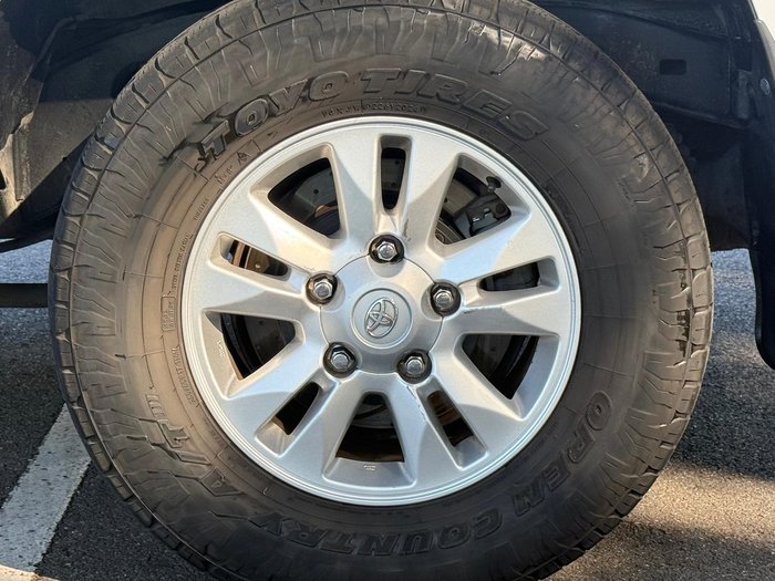 2008 Toyota Landcruiser GXL VDJ200R 4X4 Constant Glacier White