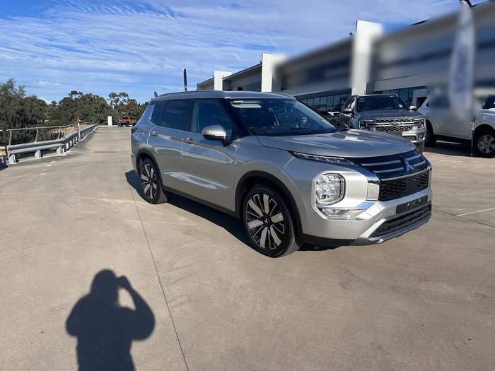 2025 Mitsubishi Outlander