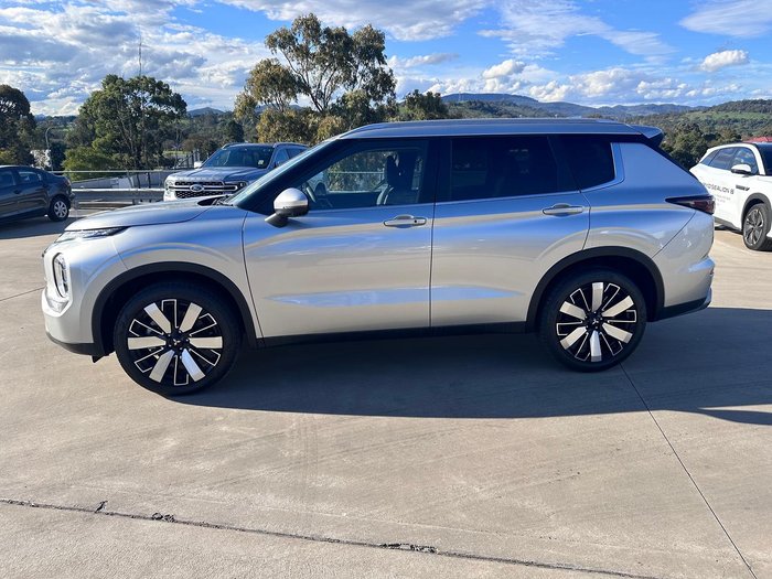 2025 Mitsubishi Outlander Aspire