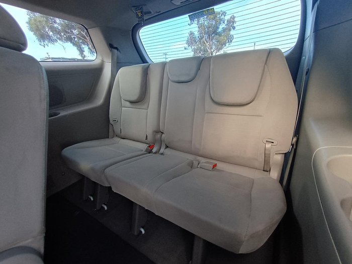 2017 Kia Carnival S