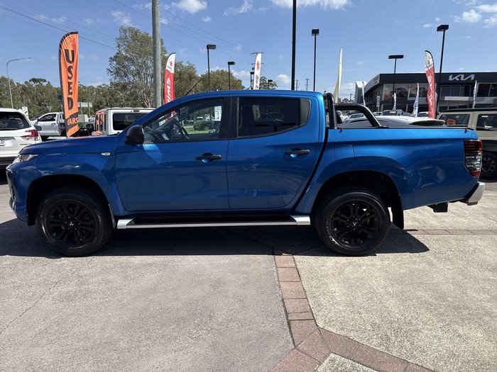 2022 Mitsubishi Triton GLX-R