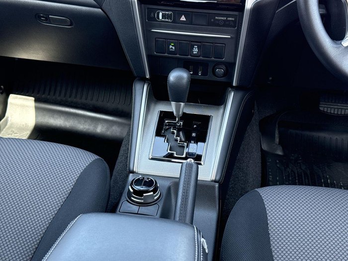 2022 Mitsubishi Triton GLX-R