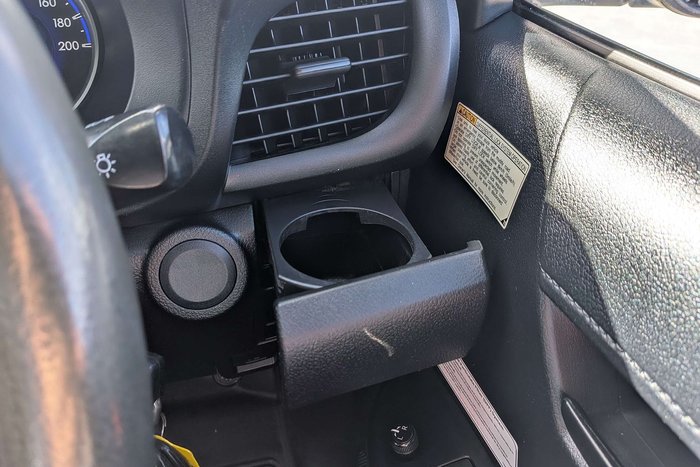 2020 Toyota Hilux SR