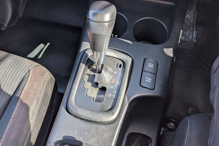 2020 Toyota Hilux SR