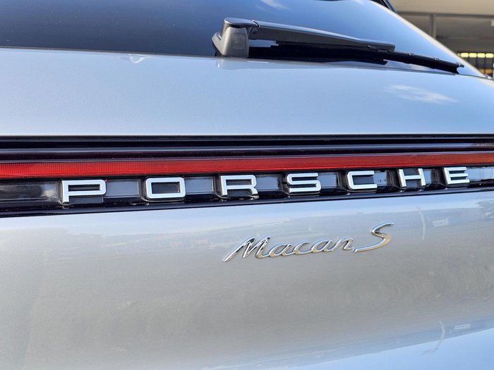 2019 Porsche Macan S