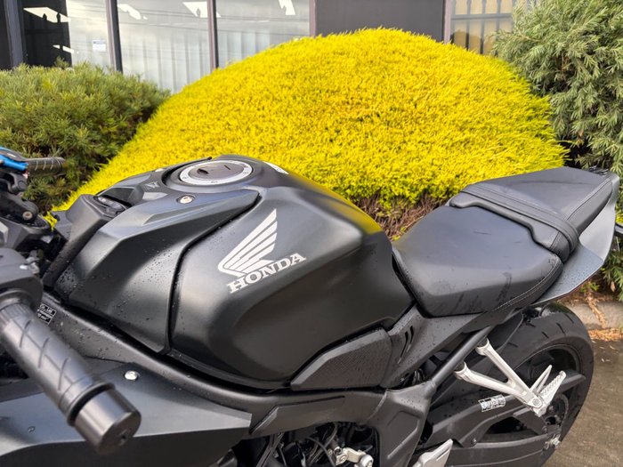 2025 Honda CBR650RAC Black