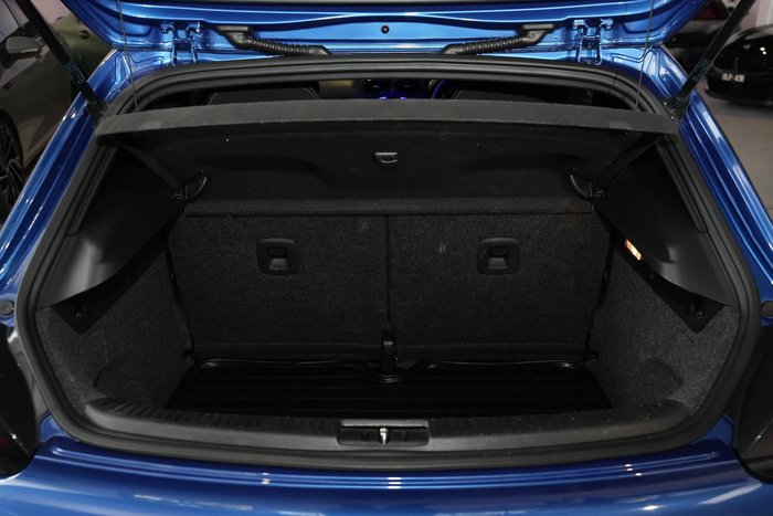 2013 Volkswagen Scirocco R