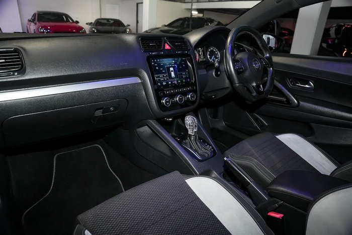2013 Volkswagen Scirocco R