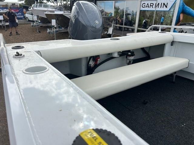 2026 QUINTREX 450 Fishabout