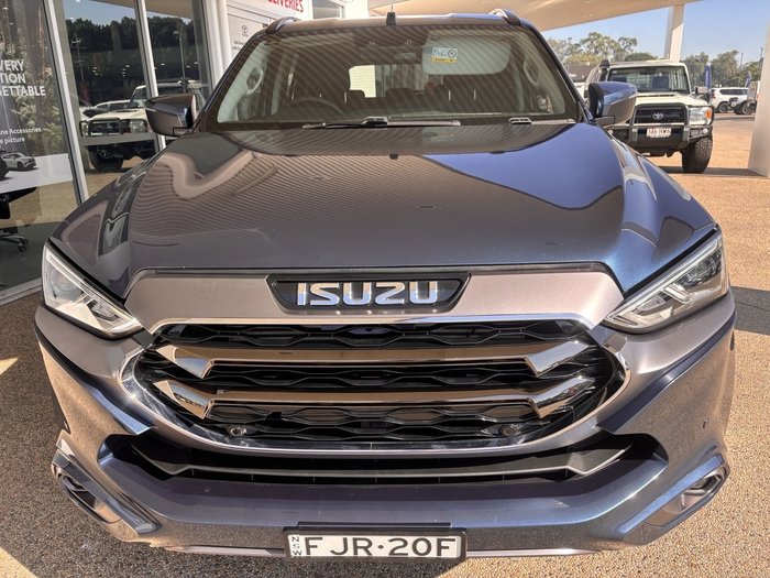 2024 Isuzu MU-X LS-T