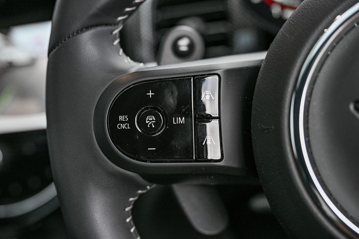 2023 MINI Hatch John Cooper Works Classic