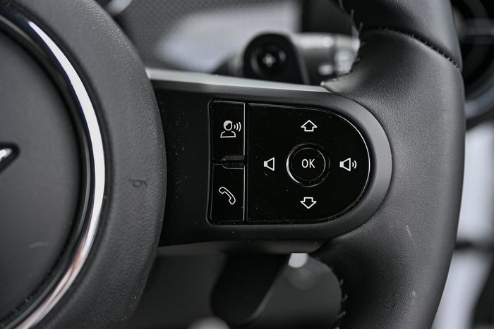 2023 MINI Hatch John Cooper Works Classic
