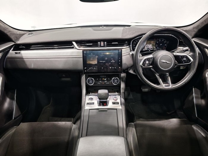 2021 Jaguar F-PACE SVR