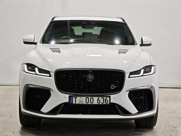 2021 Jaguar F-PACE SVR