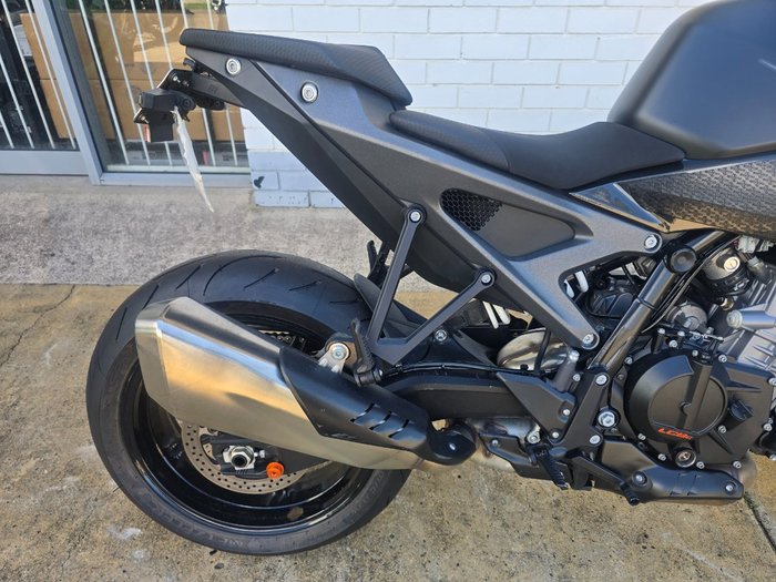2024 Ktm 990 DUKE GREY