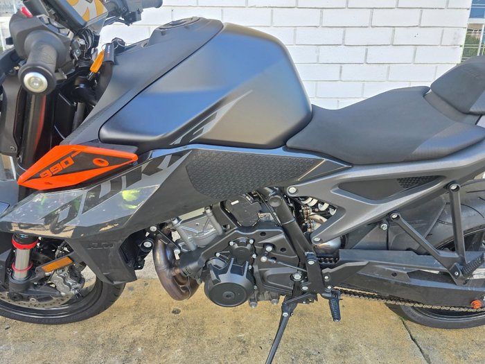 2024 Ktm 990 DUKE GREY