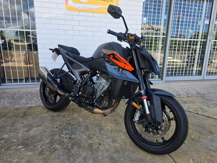 2024 Ktm 990 DUKE GREY