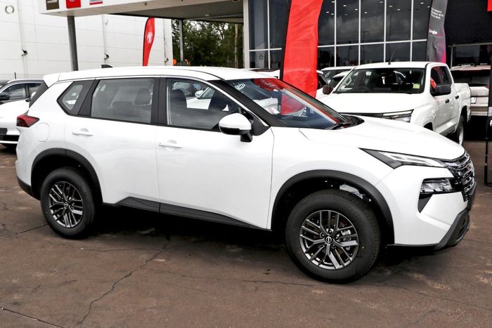 2026 Nissan X-TRAIL ST