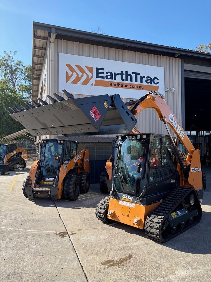 2025 Case CE Tr270b Compact Track Loader Orange