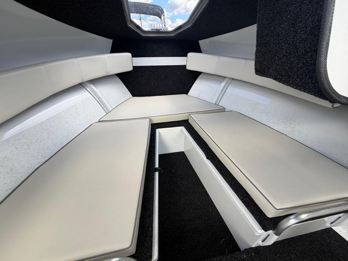 2026 QUINTREX 590 Ocean Spirit Pro