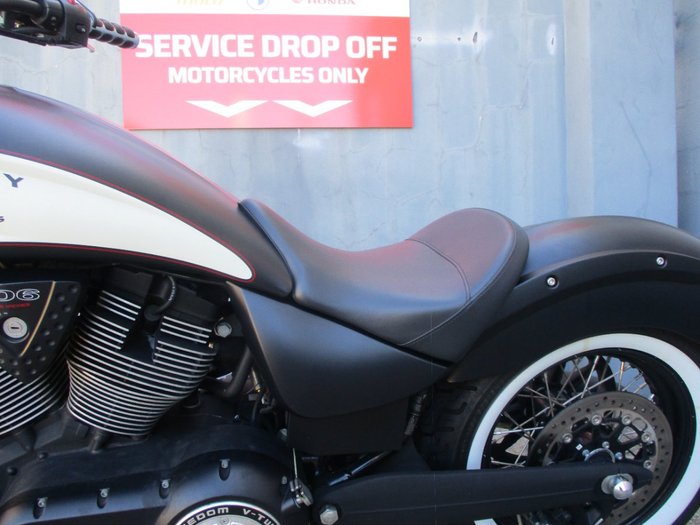 2012 VICTORY HIGHBALL BLACK
