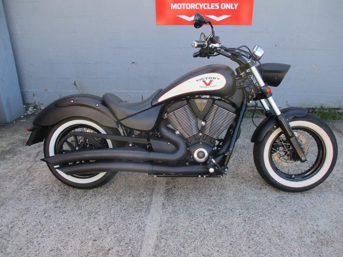 2012 VICTORY HIGHBALL BLACK