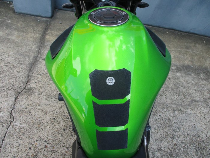 2012 Kawasaki ER-6nL GREEN