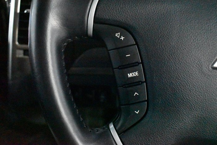 2018 Mitsubishi Pajero Exceed