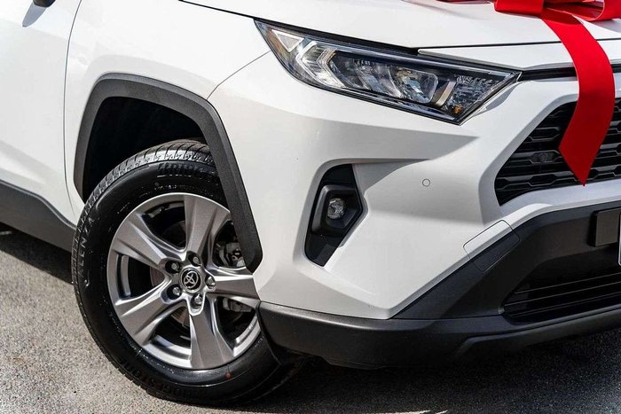 2024 Toyota RAV4 GX